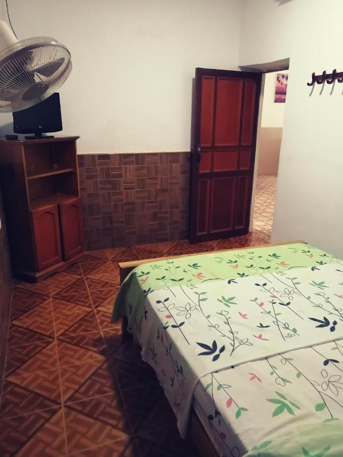 Hostal Maranatha ซันตามาร์ตา ภายนอก รูปภาพ