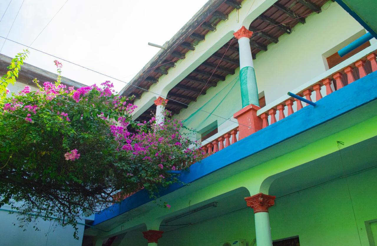 Hostal Maranatha ซันตามาร์ตา ภายนอก รูปภาพ